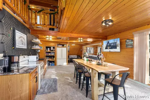 Kitchen - 259 Ivason, Stanton, MI 48888 photo 3 of 3