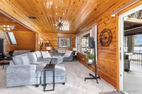 Living - 259 Ivason, Stanton, MI 48888 photo 1 of 4