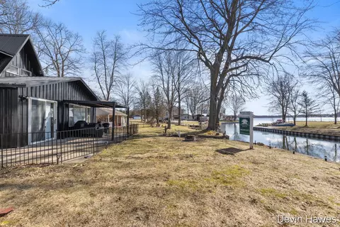 Exterior - 259 Ivason, Stanton, MI 48888 photo 5 of 9
