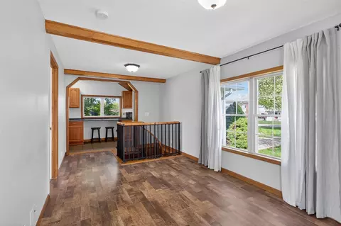Living - 610 17th, Jackson, MI 49203 photo 1 of 2