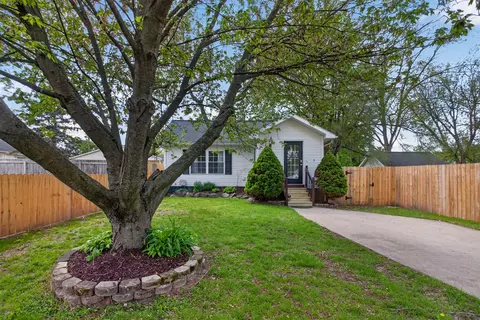Exterior - 610 17th, Jackson, MI 49203 photo 4 of 8