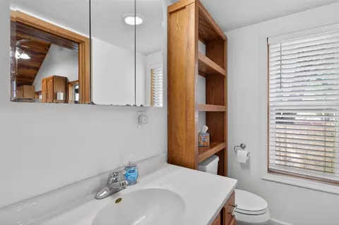 Bath - 610 17th, Jackson, MI 49203 photo 2 of 2