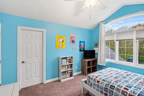 Bedroom - 7629 Setters Pointe, Brighton, MI 48116 photo 4 of 6