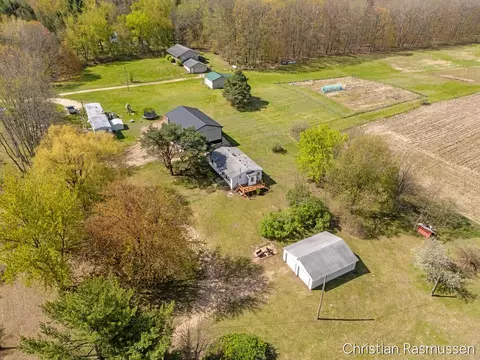 View/Area - 763 N Grow, Stanton, MI 48888 photo 2 of 6