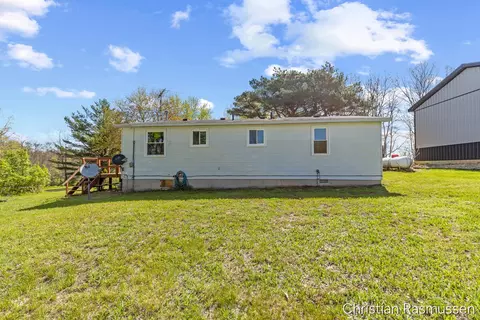 Exterior - 763 N Grow, Stanton, MI 48888 photo 3 of 5
