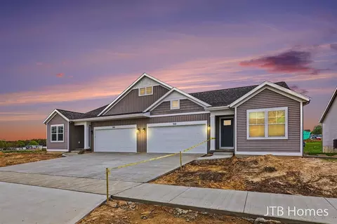 968 Scioto #5, Comstock Park, MI 49321