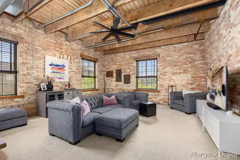 940 Monroe #552, Grand Rapids, MI 49503