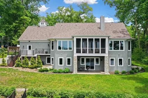 58604 E Clear Lk, Three Rivers, MI 49093