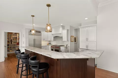 Kitchen - 58604 E Clear Lk, Three Rivers, MI 49093 photo 4 of 6