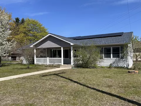 1003 Mitchell, Ludington, MI 49431