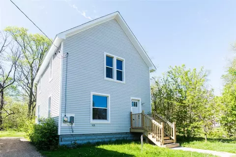 112 E Clay, Kalamazoo, MI 49007