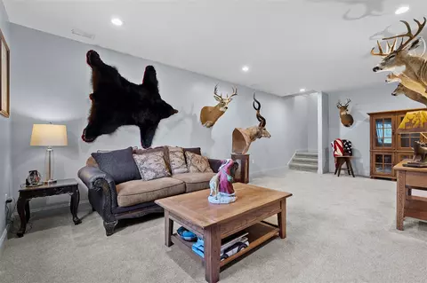 Living - 9797 Graham, Plainwell, MI 49080 photo 5 of 5