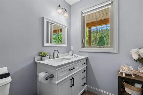 Bath - 9797 Graham, Plainwell, MI 49080 photo 5 of 6