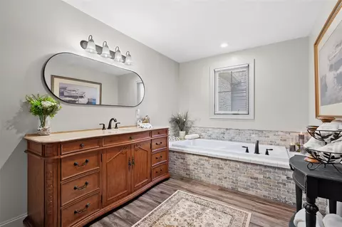 Bath - 9797 Graham, Plainwell, MI 49080 photo 1 of 6