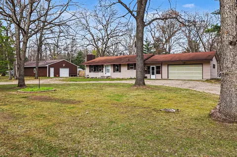 1430 S Walhalla, Branch, MI 49402