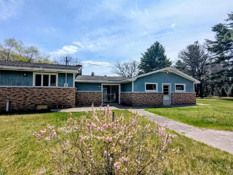 Exterior - 3771 S Walnut, White Cloud, MI 49349 photo 4 of 11
