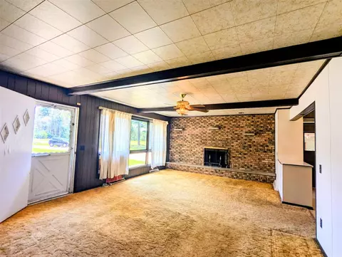 Living - 3771 S Walnut, White Cloud, MI 49349 photo 2 of 4