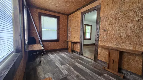 Entry Way - 215 E Jane, Bellevue, MI 49021 photo 3 of 3
