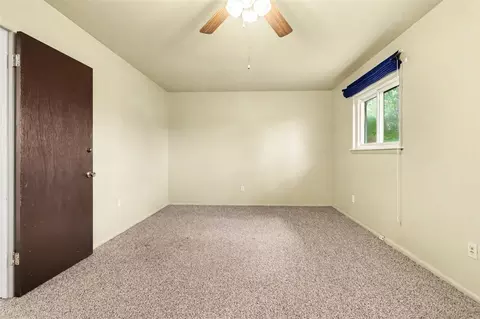 Bedroom - 3550 Leonard, Jackson, MI 49202 photo 1 of 4