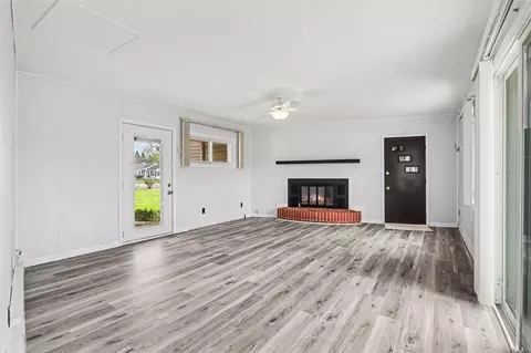 Living - 3550 Leonard, Jackson, MI 49202 photo 1 of 3