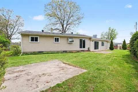 Exterior - 3550 Leonard, Jackson, MI 49202 photo 3 of 4