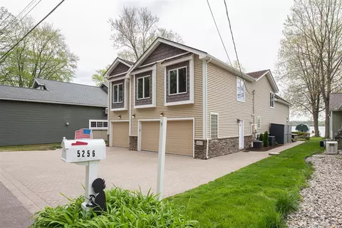 Exterior - 5256 Edgelake, Pinckney, MI 48169 photo 1 of 17