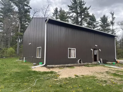 2057 E 72nd, Newaygo, MI 49337