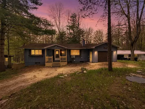 8281 Pine Tree, Canadian Lakes, MI 49346