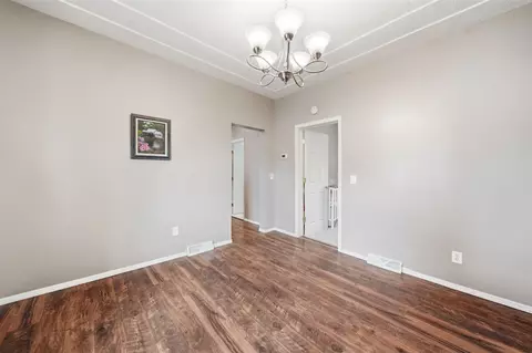 Entry Way - 157 N Dettman, Jackson, MI 49202 photo 2 of 2