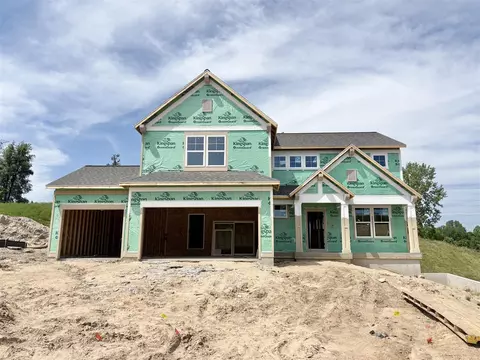 5937 Valley Pt, Caledonia, MI 49316