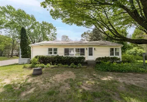 4603 W Ab, Plainwell, MI 49080