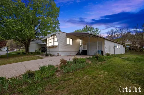 5694 N Seagull, Belmont, MI 49306
