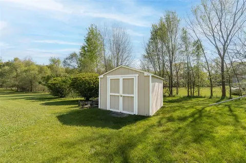 Exterior - 10175 E R, Scotts, MI 49088 photo 3 of 7