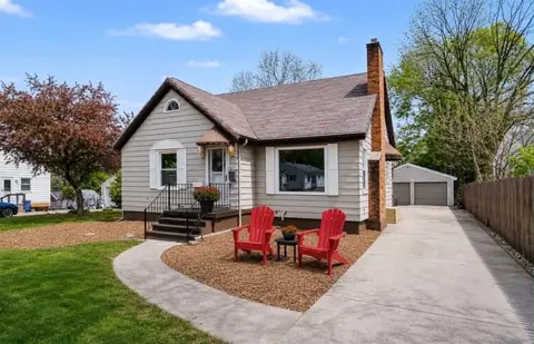 1512 Emerson, Grand Rapids, MI 49504