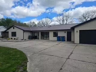 757 Tomahawk, Coldwater, MI 49036