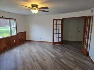 Living - 757 Tomahawk, Coldwater, MI 49036 photo 1 of 3