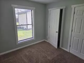 Bedroom - 757 Tomahawk, Coldwater, MI 49036 photo 2 of 3