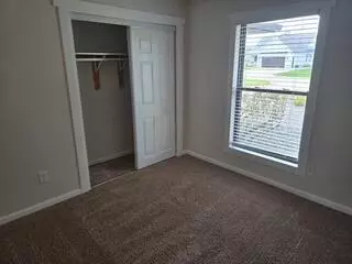 Bedroom - 757 Tomahawk, Coldwater, MI 49036 photo 3 of 3