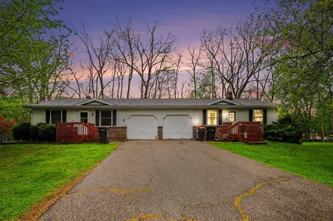 6726 College, Grand Rapids, MI 49548