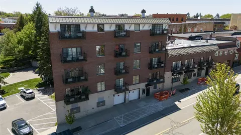 516 Williams # 5, South Haven, MI 49090