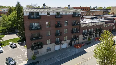 516 Williams # 5, South Haven, MI 49090