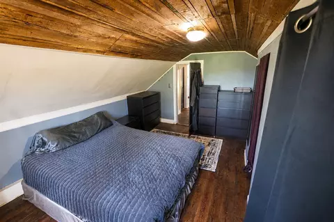 Bedroom - 3461 E Bradshaw, Custer, MI 49405 photo 5 of 5
