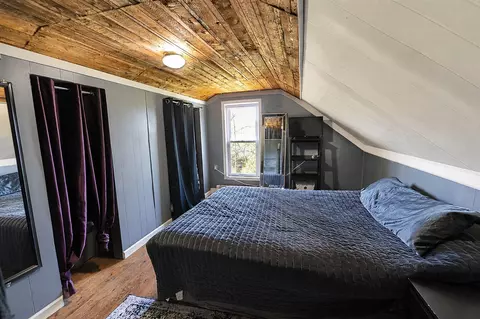Bedroom - 3461 E Bradshaw, Custer, MI 49405 photo 4 of 5