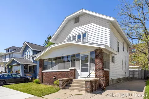 741 Crescent, Grand Rapids, MI 49503