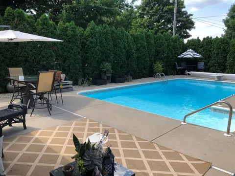 Exterior - 15052 N North Park, Constantine, MI 49042 photo 6 of 9