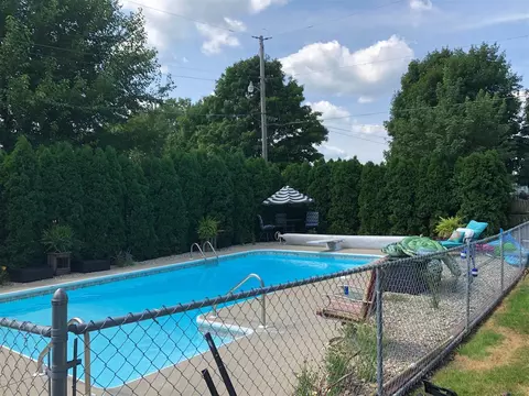 Exterior - 15052 N North Park, Constantine, MI 49042 photo 5 of 9