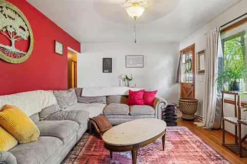 Living - 15052 N North Park, Constantine, MI 49042 photo 3 of 4