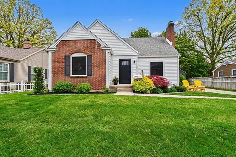1122 Keneberry, Grand Rapids, MI 49506