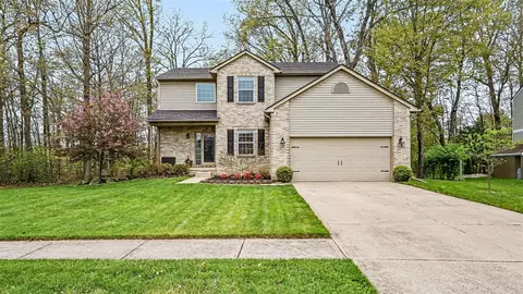 9410 Sandlewood, Whitmore Lake, MI 48189