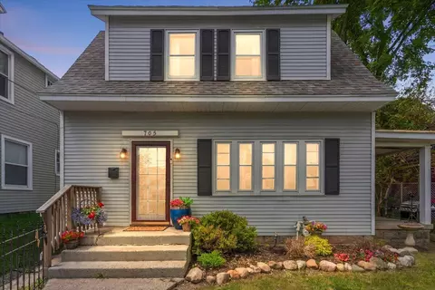 705 Lafayette, Grand Rapids, MI 49503